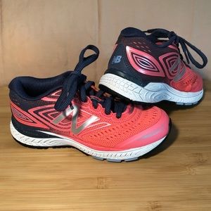 ✨GIRLS NEW BALANCE SNEAKERS, SZ 13.5, EUC ✨